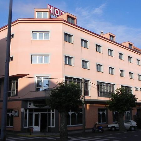 Hotel Restaurante Pizzeria Abc Laracha Exterior photo